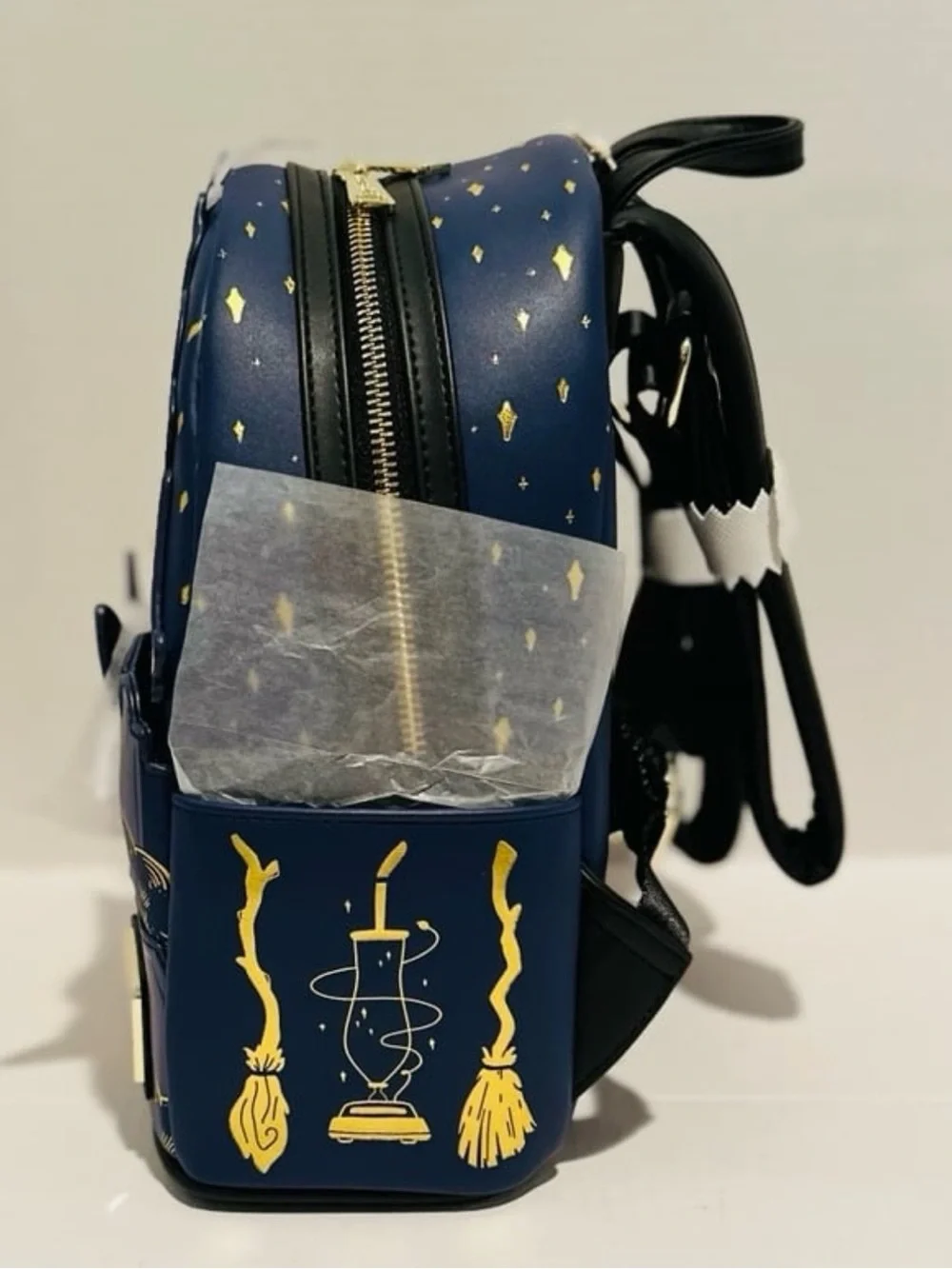 Loungefly Disney NWT Hocus Pocus Sanderson Sisters Graveyard Mini Backpack